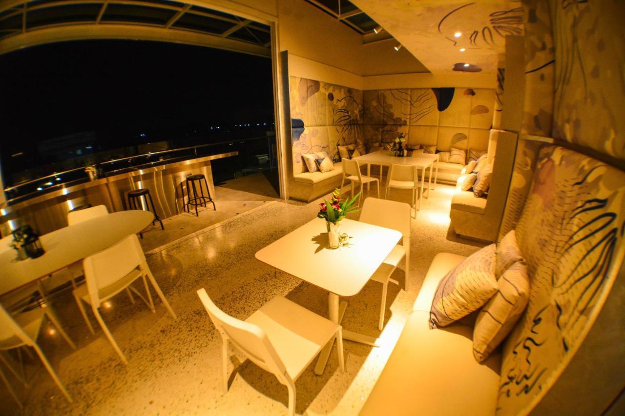 Comet Hotel Surat Thani Eksteriør bilde